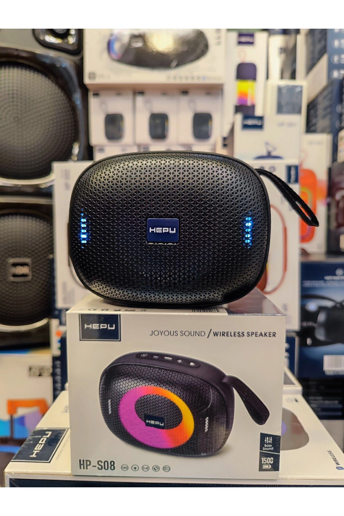 HP-S08 Taşınabilir Şarjlı Bluetooth Hoparlör Rgb Usb Aux Tf 1500 Mah Joyous Sound TWS